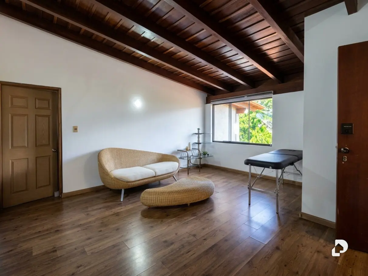 Casa en Macaracuay, Caracas – 14