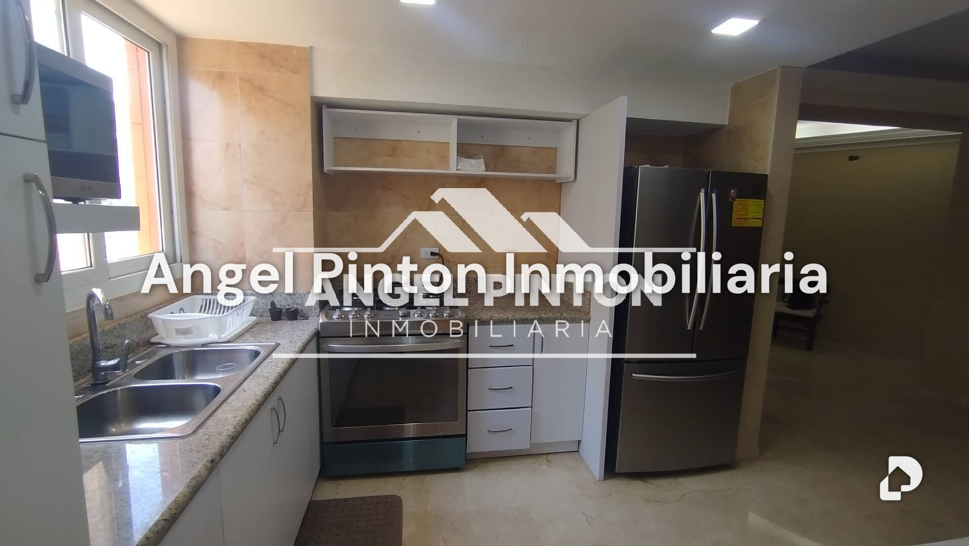 Apartamento en Avenida El Milagro, Maracaibo – 10