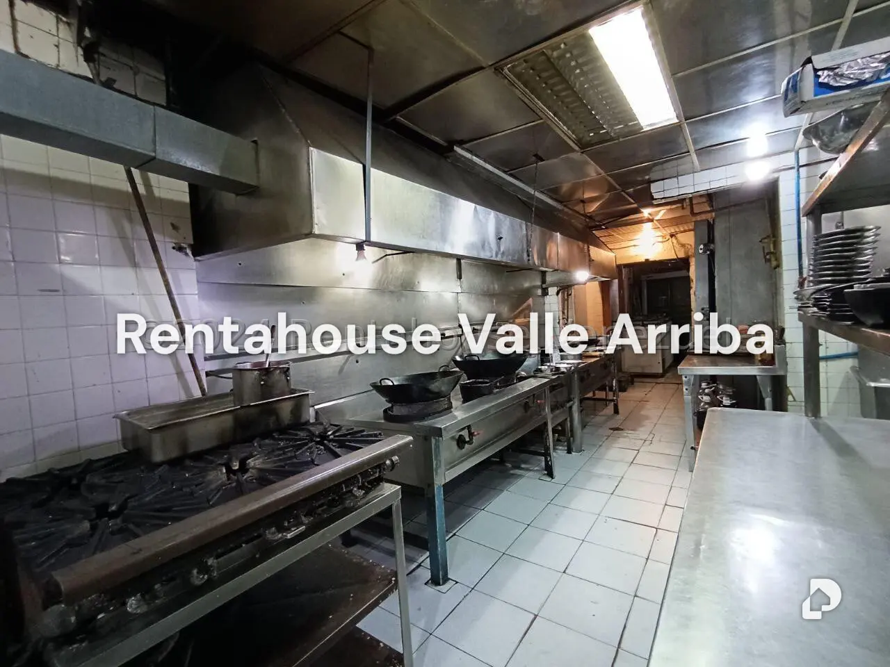 Local comercial en La Boyera, Caracas – 20