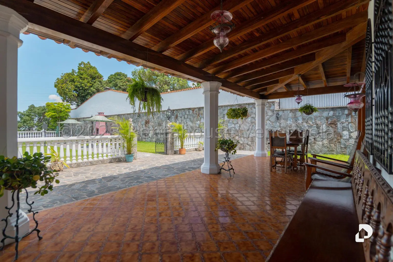 Casa en Cumbres de Curumo, Caracas – 7