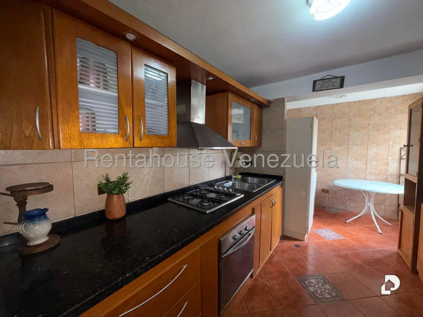 Apartamento en Santa Rosa de Lima, Caracas – 14