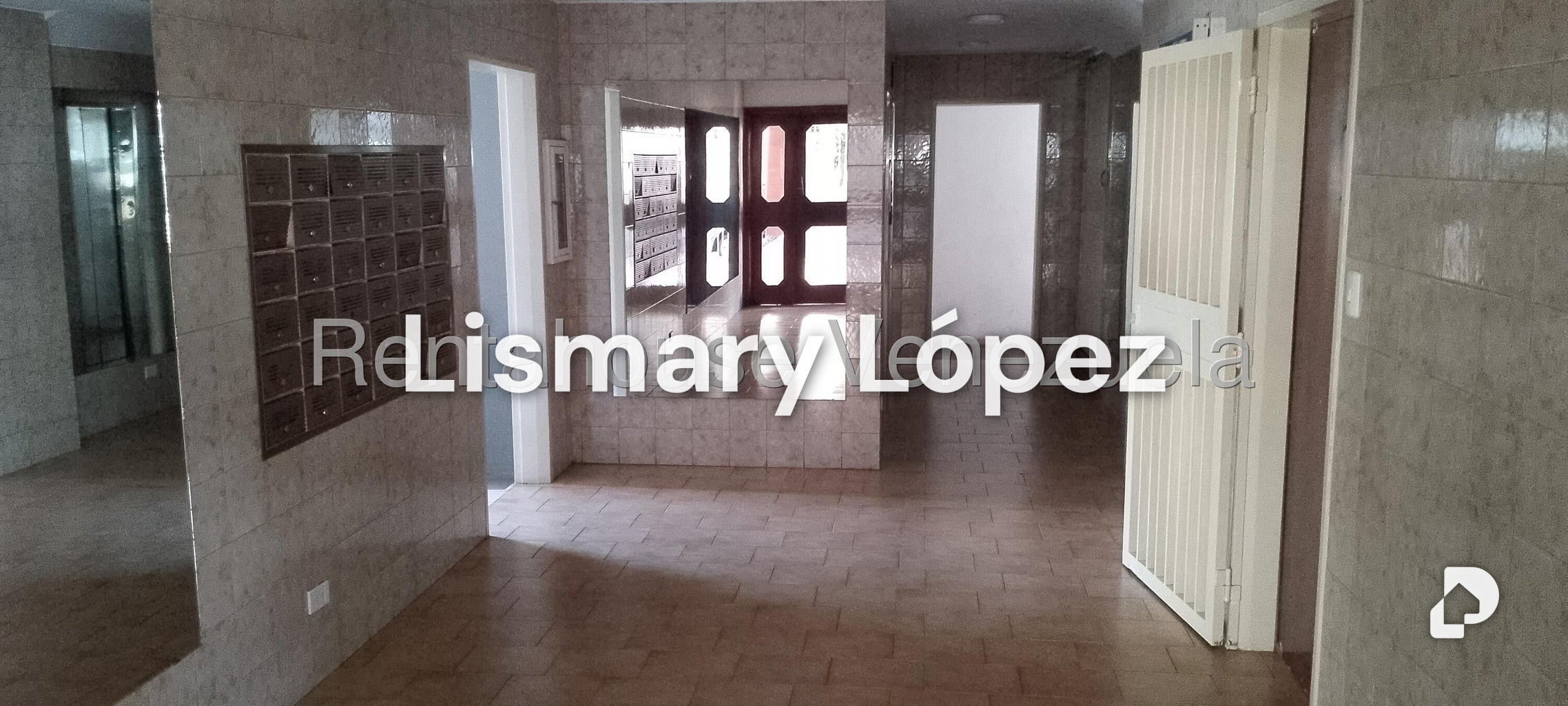 Apartamento en La Urbina, Caracas – 24