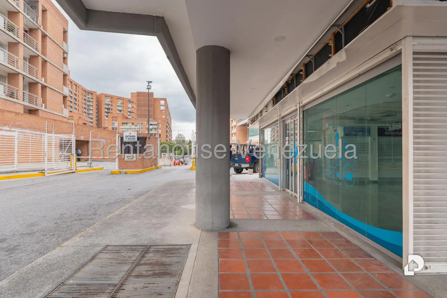 Local comercial en Boleíta Norte, Caracas – 27