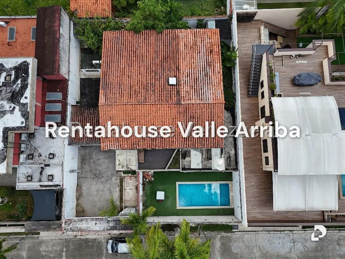 Casa en Lomas de La Lagunita, Caracas – 6