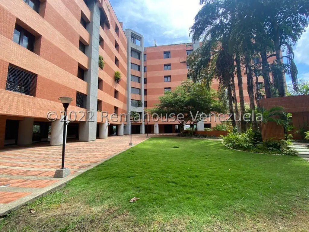 Apartment in Los Samanes, Caracas - 1