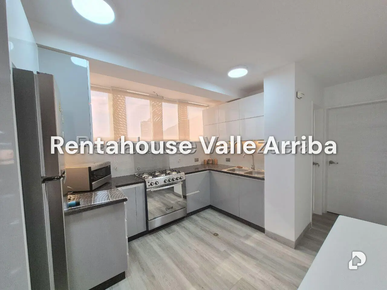 Apartamento en Los Palos Grandes, Caracas – 10