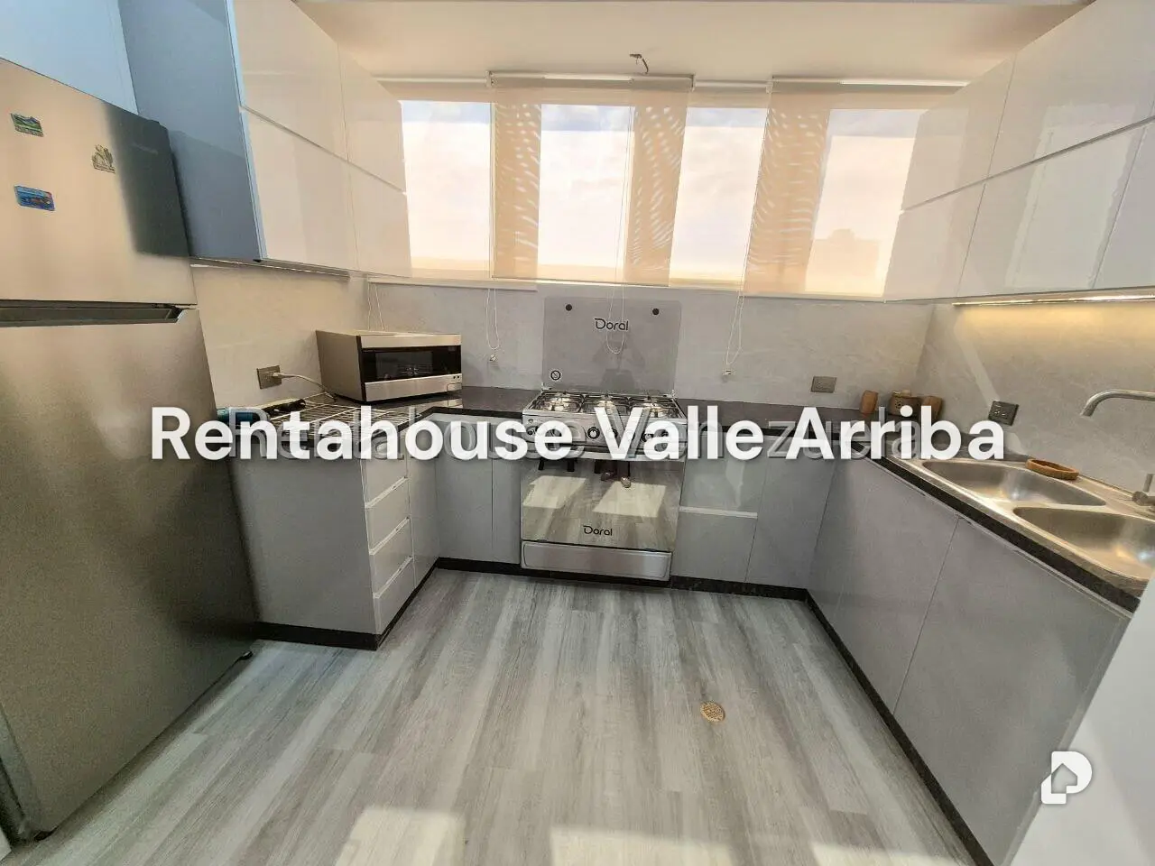 Apartamento en Los Palos Grandes, Caracas – 12