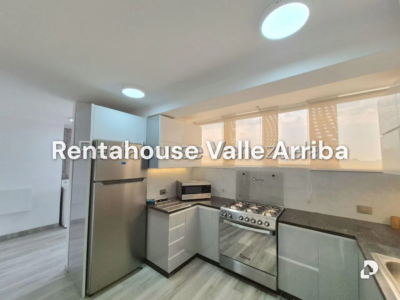 Apartamento en Los Palos Grandes, Caracas – 11