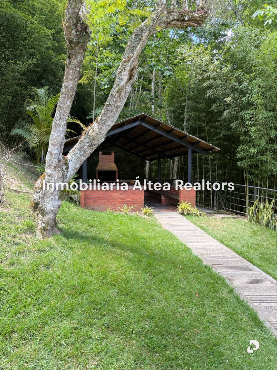 Apartamento en Alto Hatillo, Caracas – 13