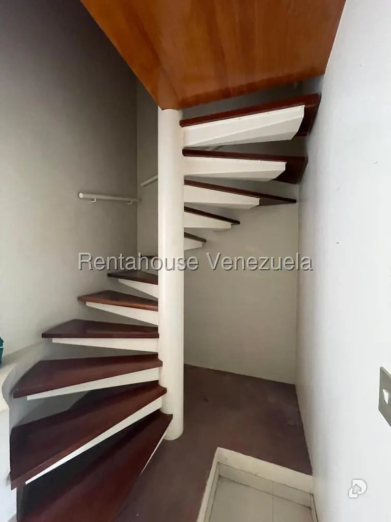 Apartamento en Oripoto, Caracas – 29