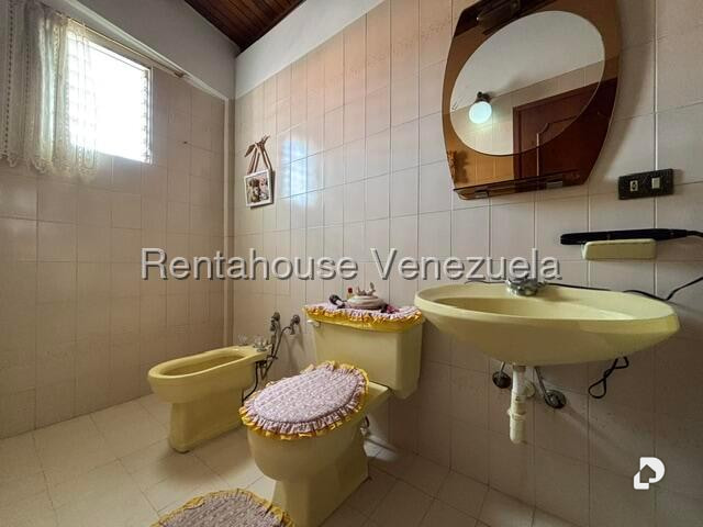 Casa en Macaracuay, Caracas – 12