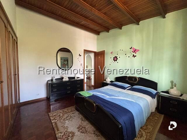 Casa en Macaracuay, Caracas – 13