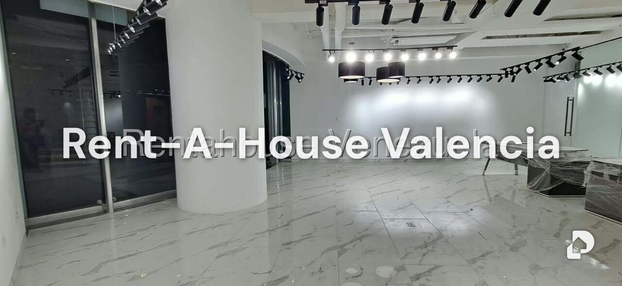 Local comercial en San José de Tarbes, Valencia – 16
