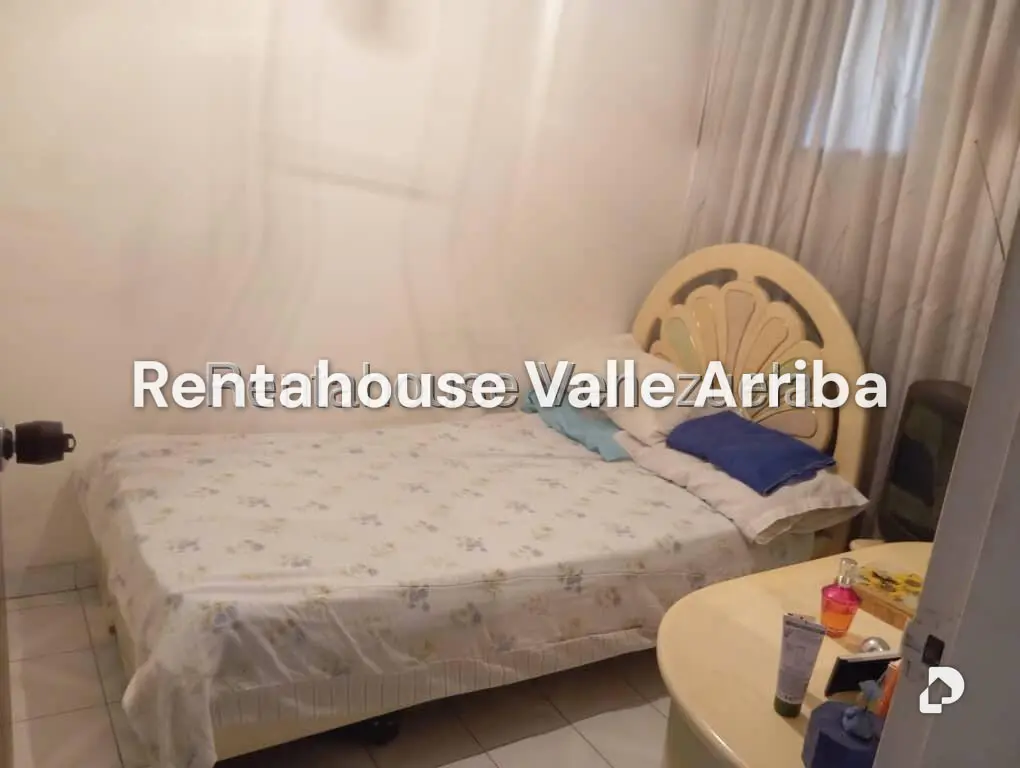 Apartamento en Parroquia Santa Rosalía, Caracas – 10