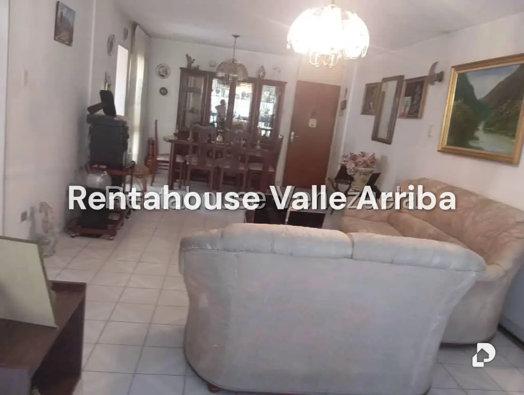 Apartamento en Parroquia Santa Rosalía, Caracas – 16