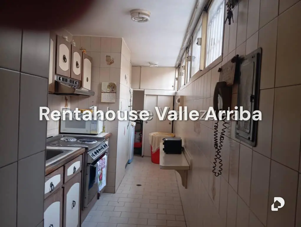 Apartamento en Parroquia Santa Rosalía, Caracas – 19