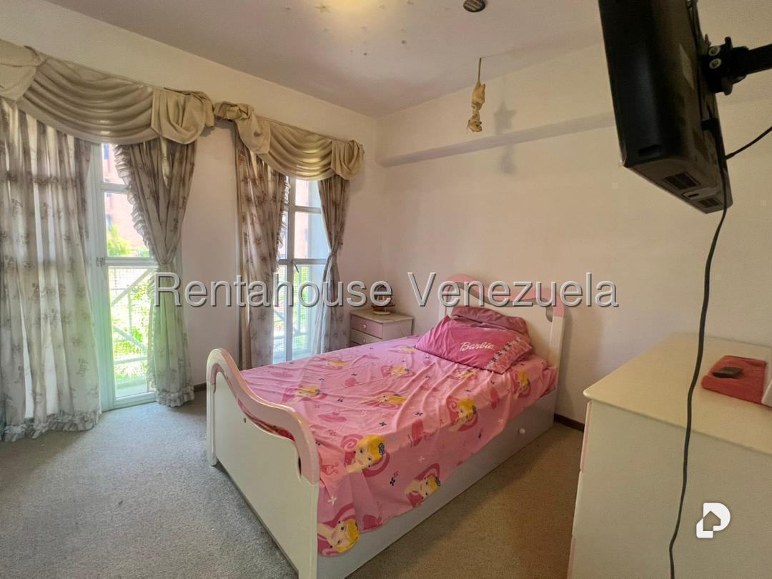 Apartamento en Colinas de Valle Arriba, Caracas – 12
