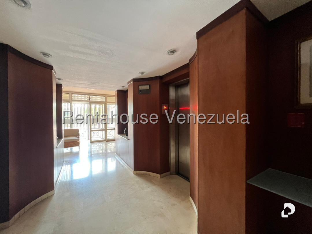 Apartamento en Colinas de Valle Arriba, Caracas – 22