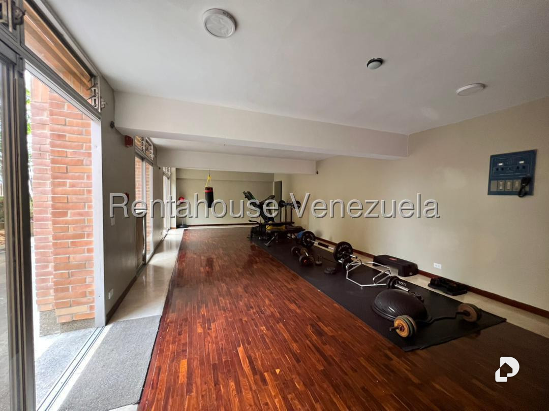 Apartamento en Colinas de Valle Arriba, Caracas – 25