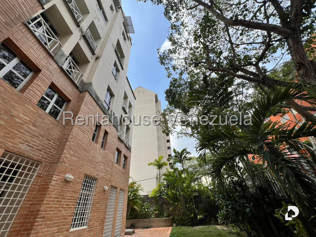 Apartamento en Colinas de Valle Arriba, Caracas – 24