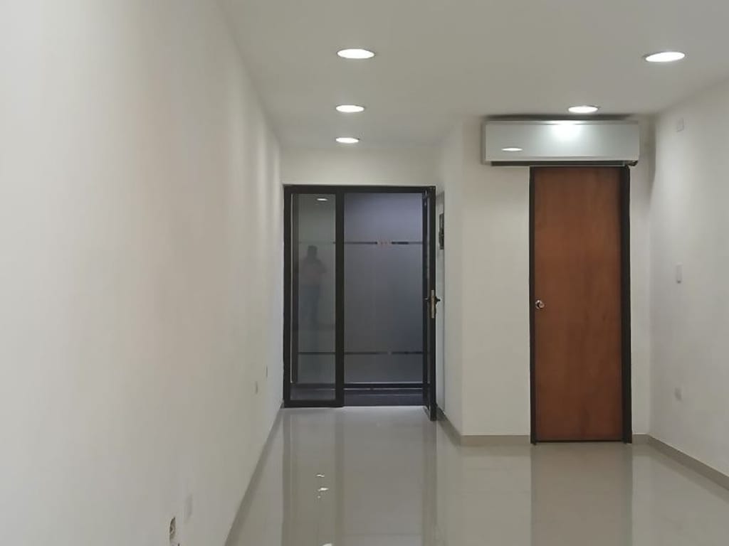 Oficina en Maracay - 1