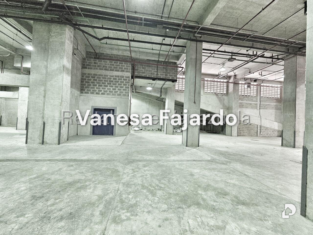 Edificio en Los Ruices, Caracas – 17