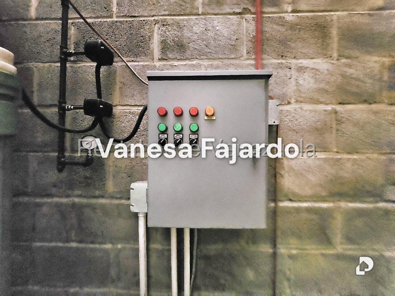 Edificio en Los Ruices, Caracas – 26