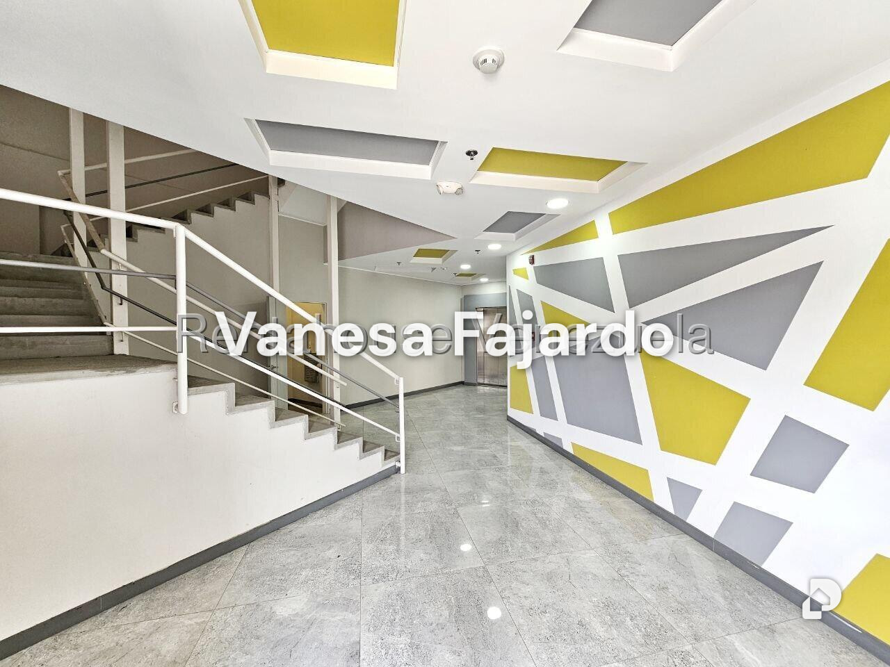 Edificio en Los Ruices, Caracas – 28