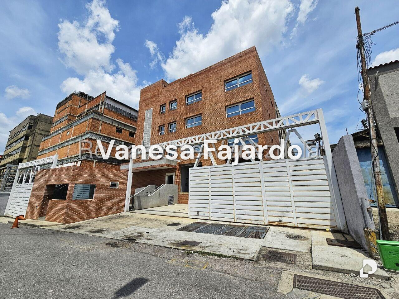 Edificio en Los Ruices, Caracas – 12