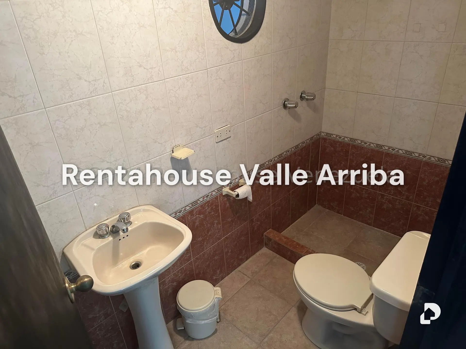 Local comercial en El Hatillo, Caracas – 7