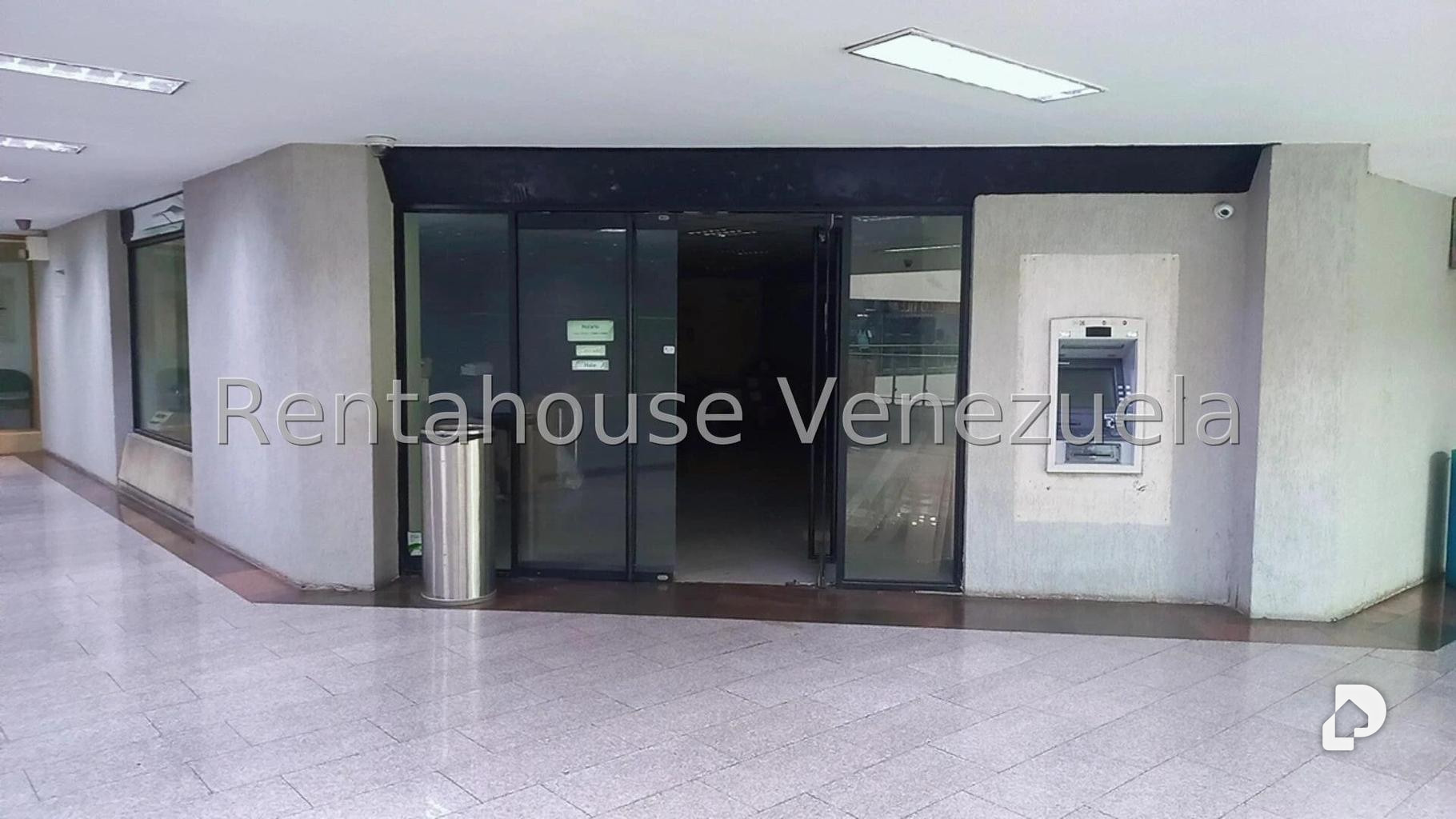 Local comercial en El Cafetal, Caracas – 15