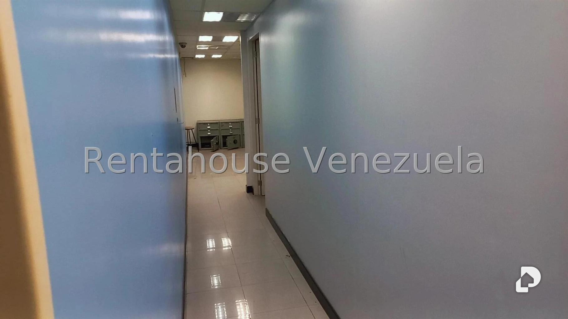 Local comercial en El Cafetal, Caracas – 9