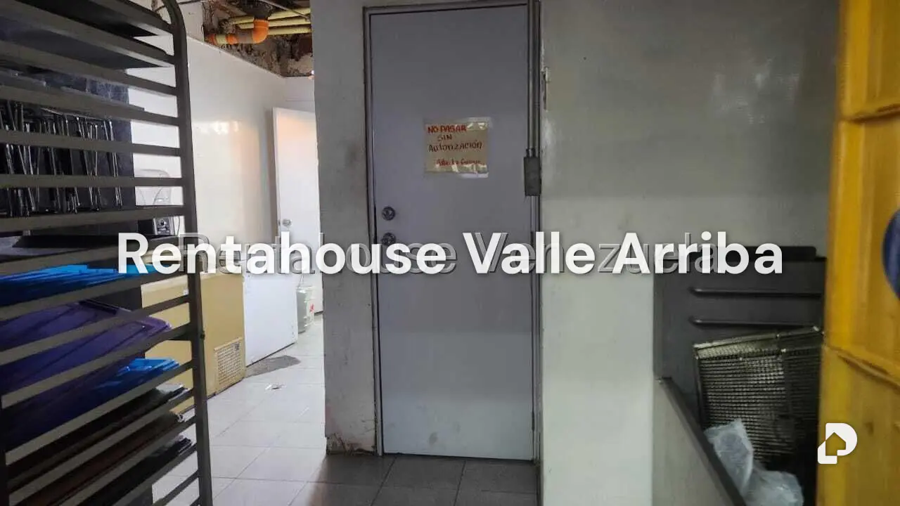 Local comercial en Altamira, Caracas – 11