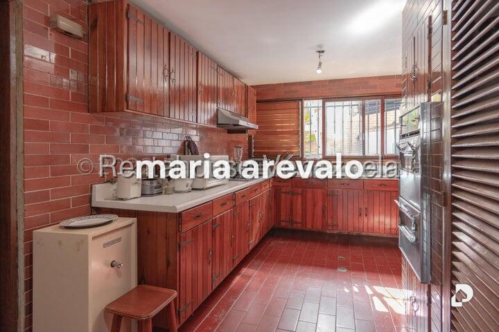 House in Prados del Este, Caracas – 14