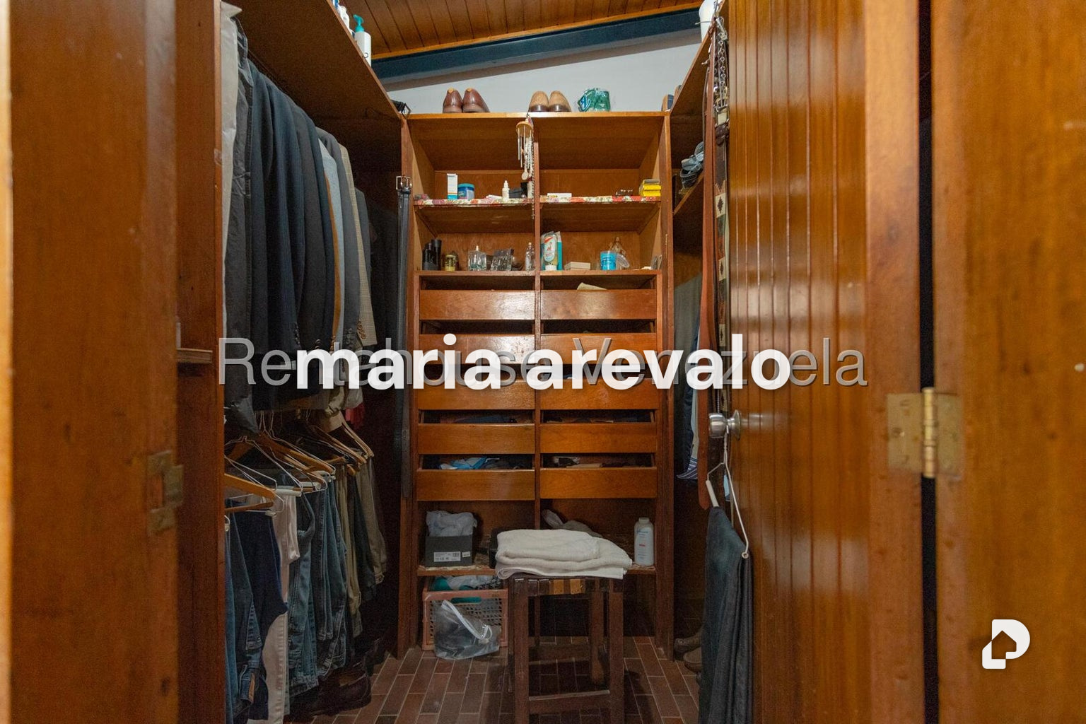House in Prados del Este, Caracas – 19