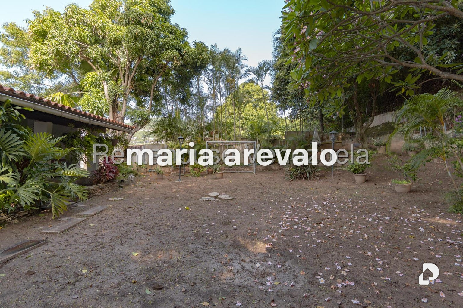 House in Prados del Este, Caracas – 30