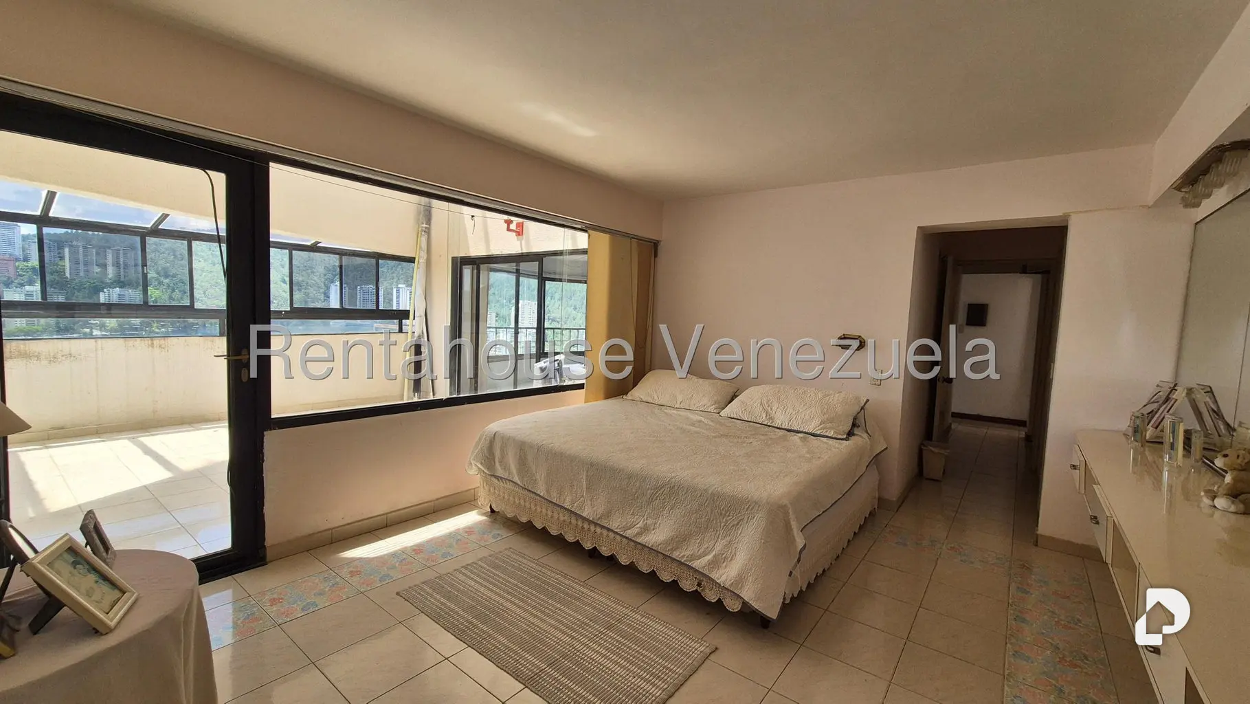 Penthouse in Lomas de Prados del Este, Caracas – 19