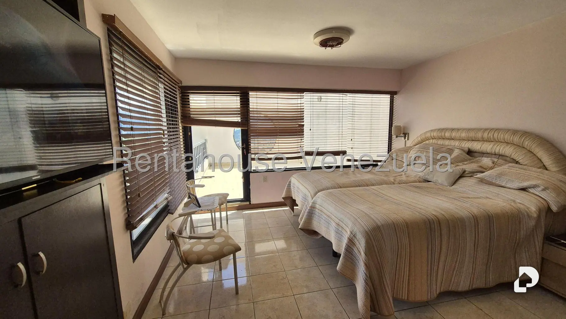 Penthouse in Lomas de Prados del Este, Caracas – 23