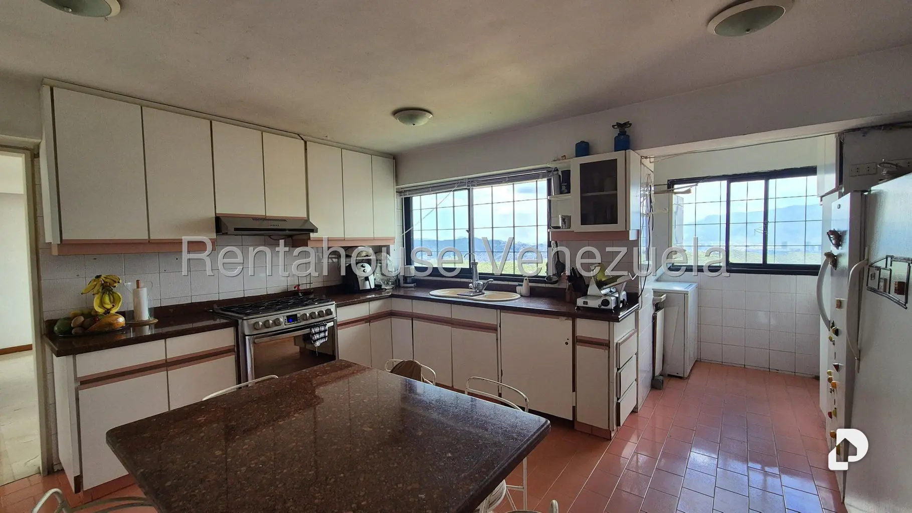 Penthouse in Lomas de Prados del Este, Caracas – 12