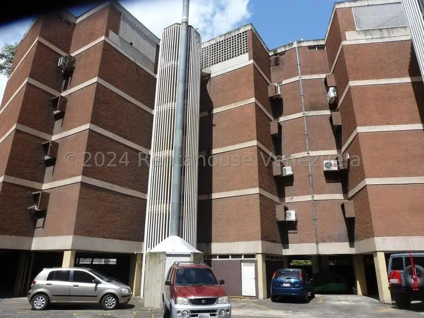 Apartamento en Lomas de Las Mercedes, Caracas - 1