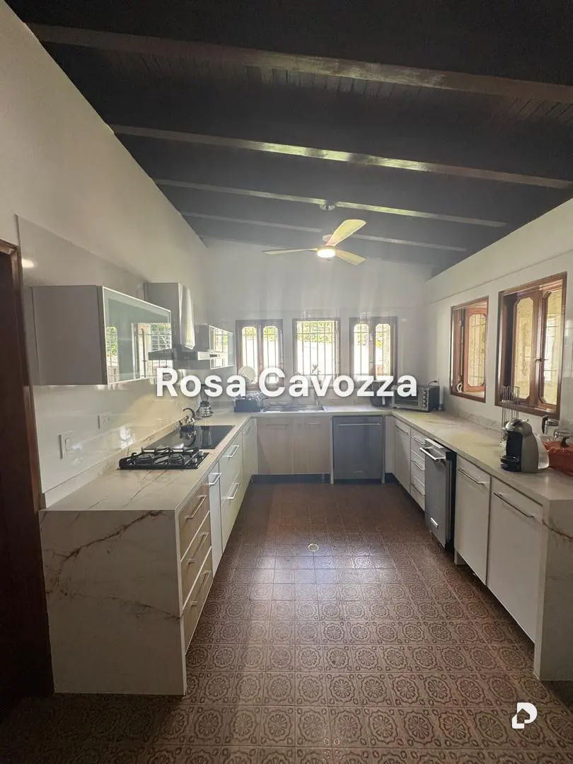 Casa en Los Chorros, Caracas – 16