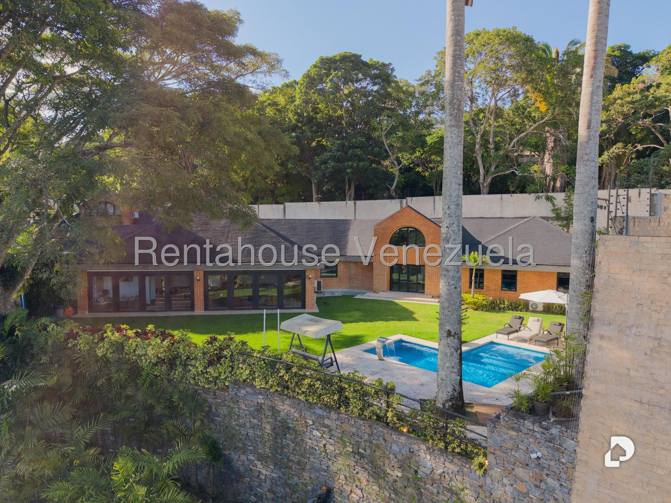 Casa en La Lagunita Country Club, Caracas – 1