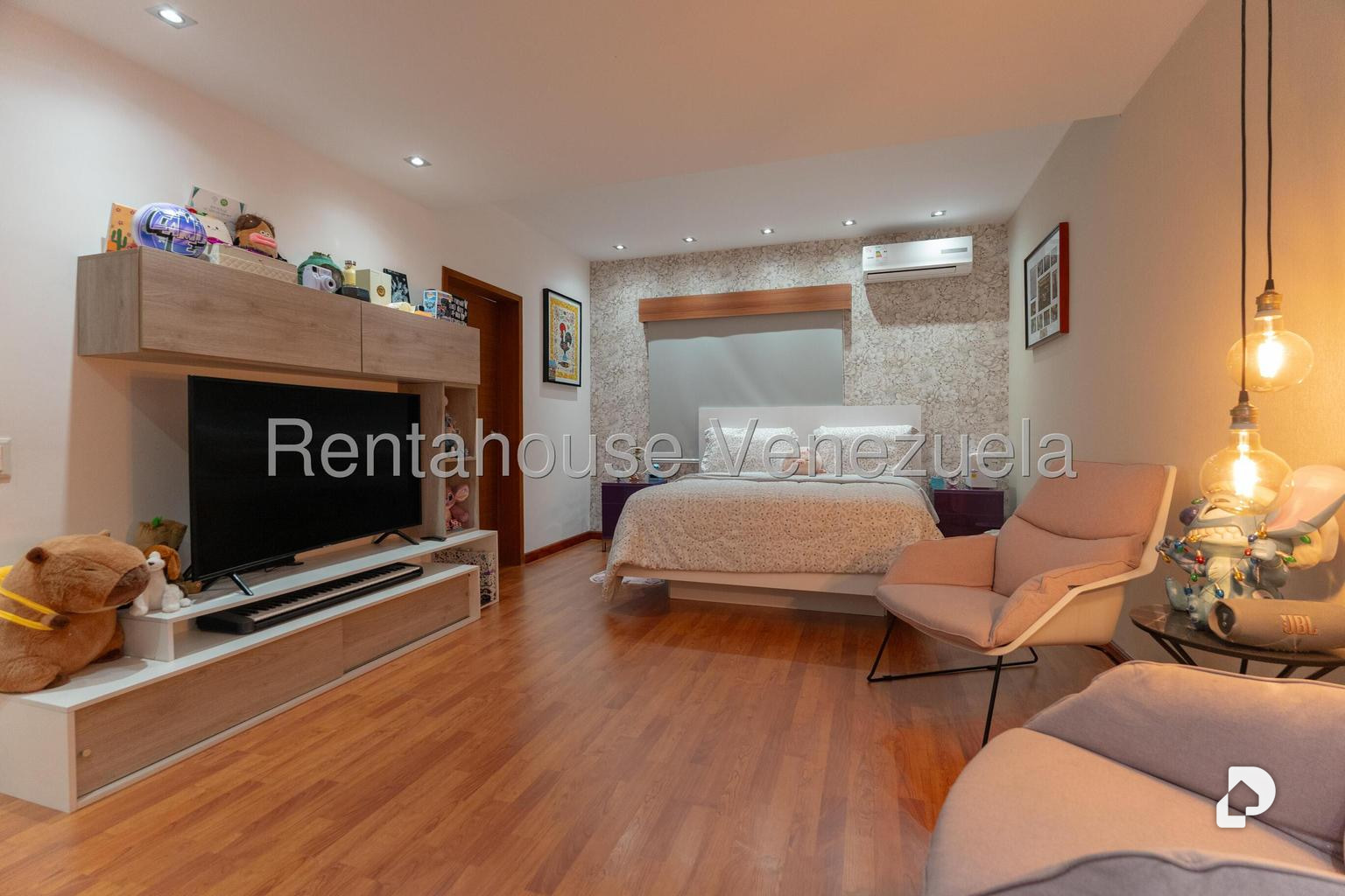 Casa en La Lagunita Country Club, Caracas – 28
