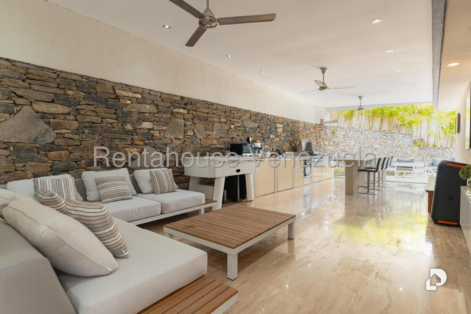 Casa en La Lagunita Country Club, Caracas – 16