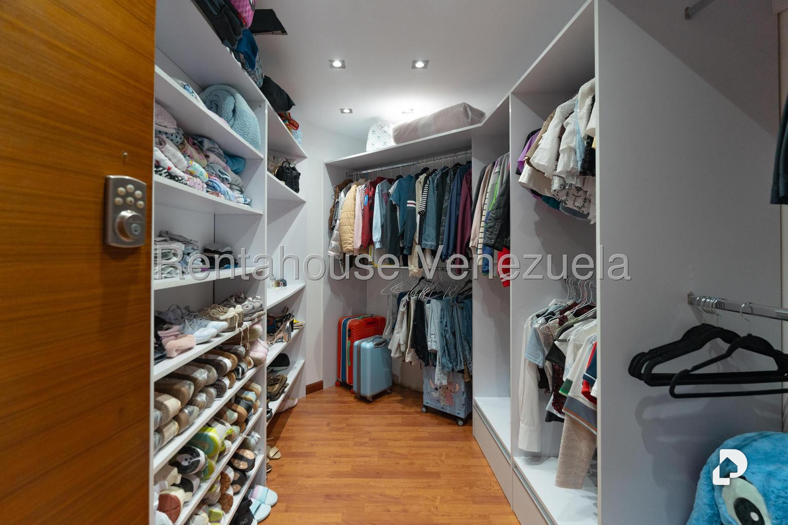 Casa en La Lagunita Country Club, Caracas – 26