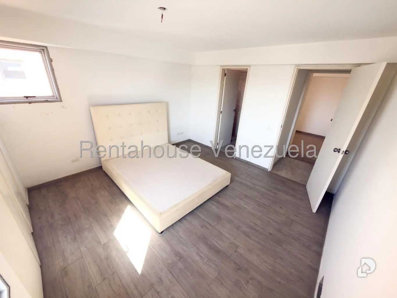 Apartamento en Los Dos Caminos, Caracas – 17