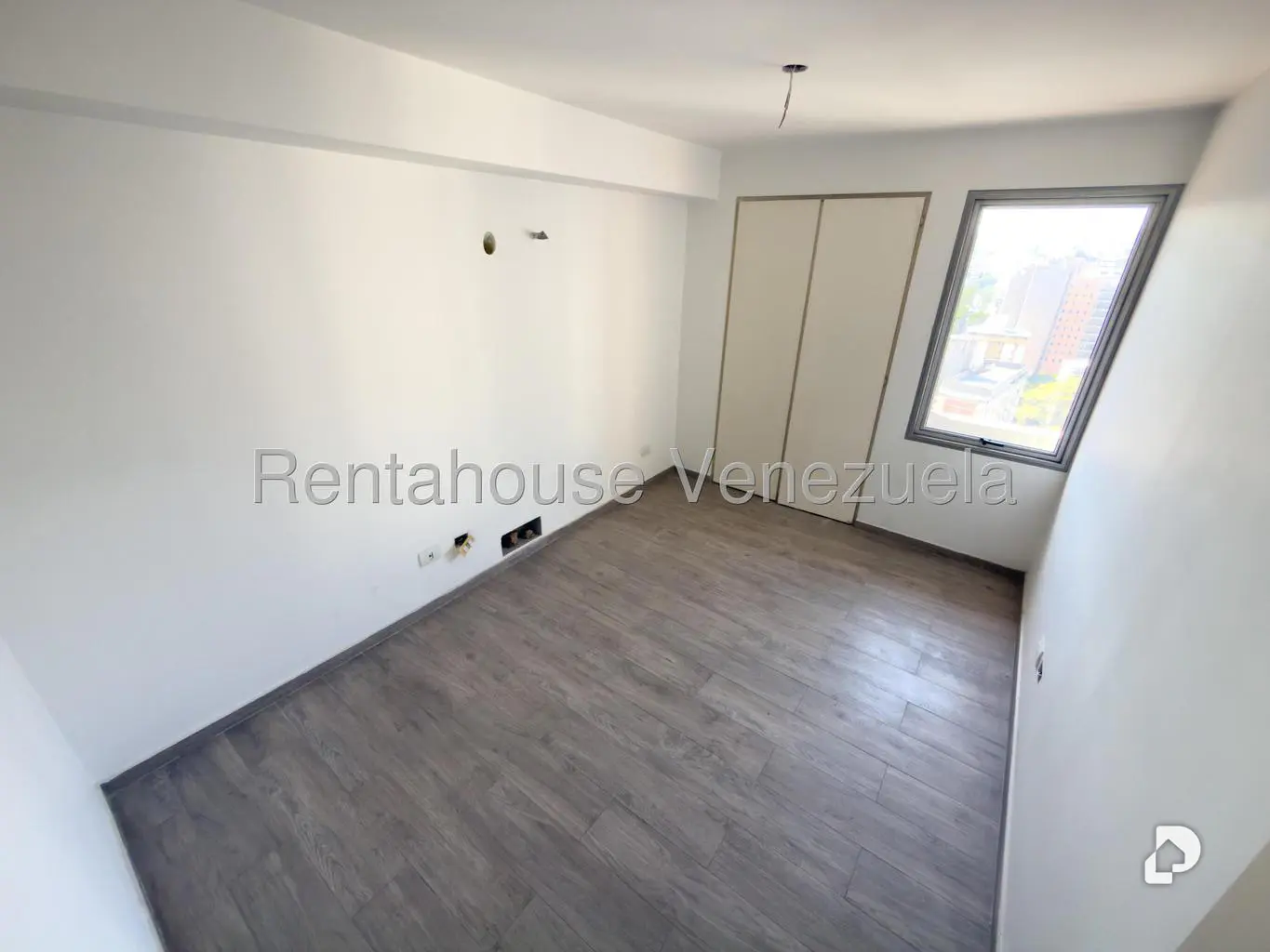 Apartamento en Los Dos Caminos, Caracas – 12