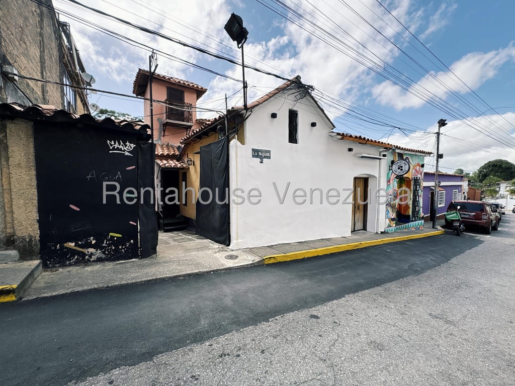 Local comercial en El Hatillo, Caracas - 1