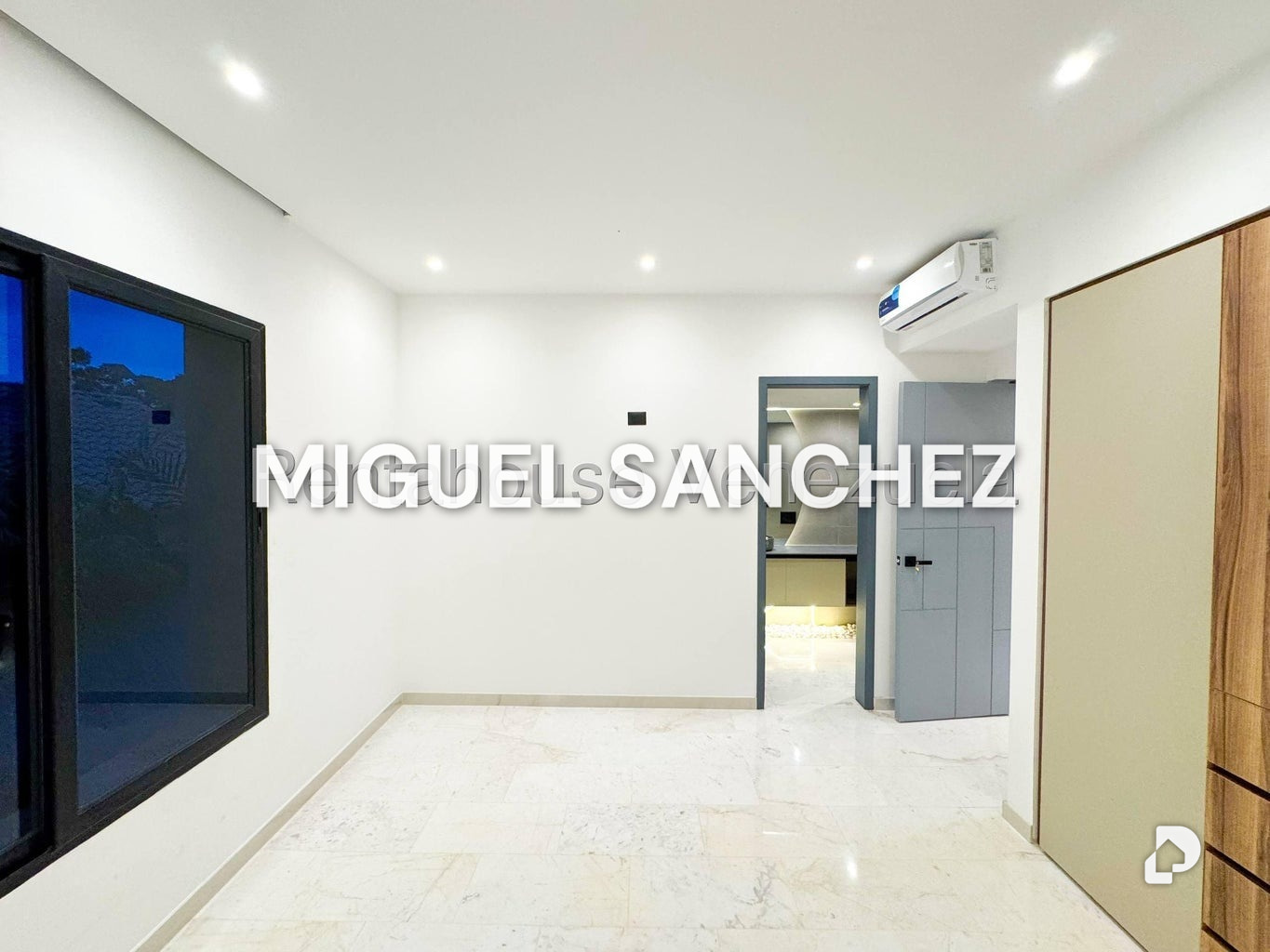 Casa en La Tahona, Caracas – 11