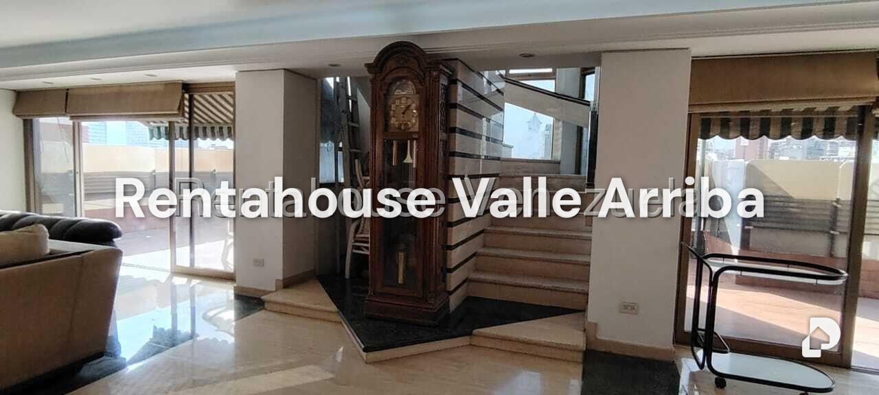 Apartamento en La Florida, Caracas – 16